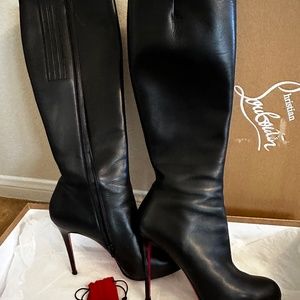 Louboutin Boots size 42
